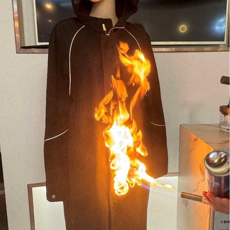 High-temperature resistant and fireproof windbreaker