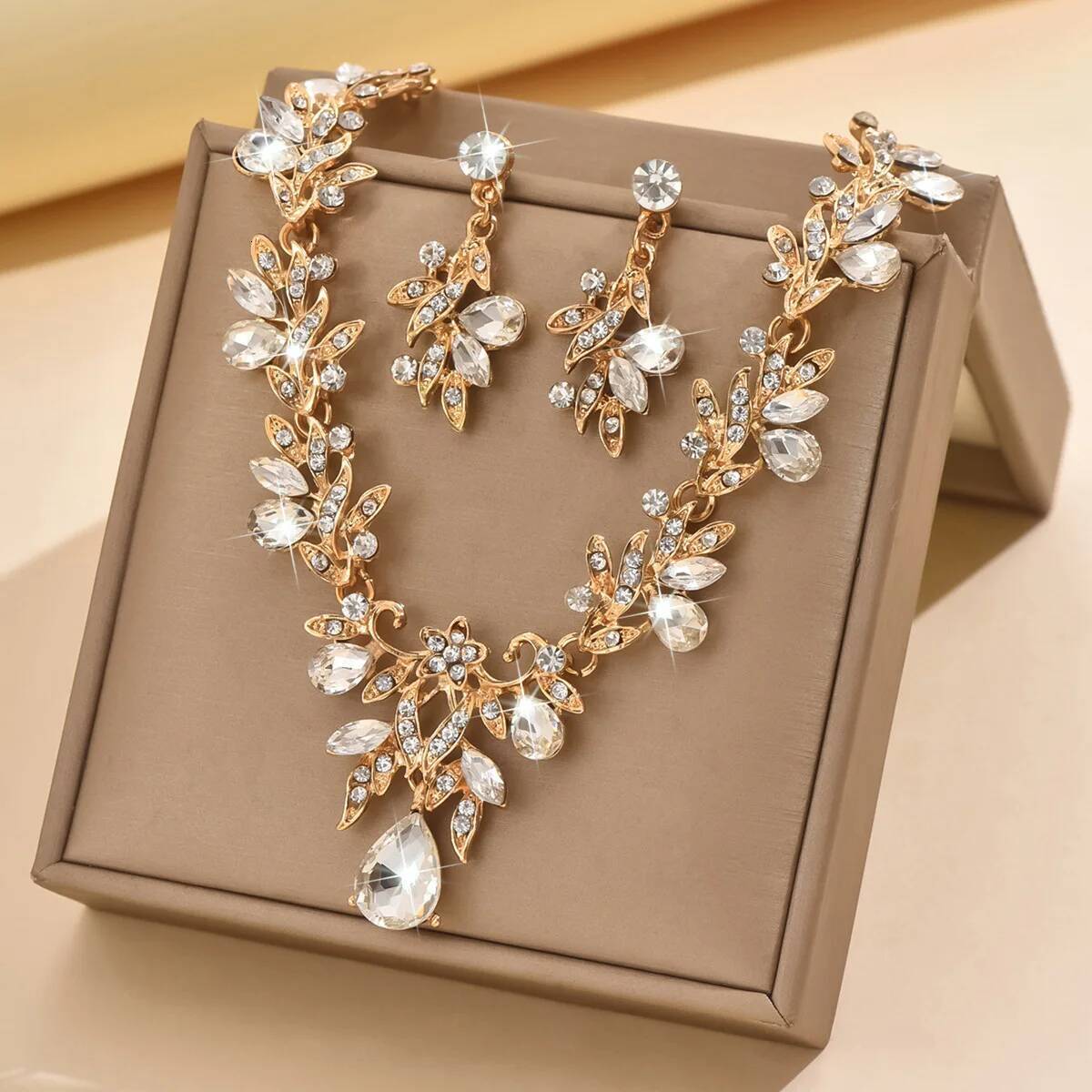 3pcs New Fashion Sets Women Waterdrop Collar Choker Necklace Earring Jewelry Set for Prom Birthday Bridal Wedding