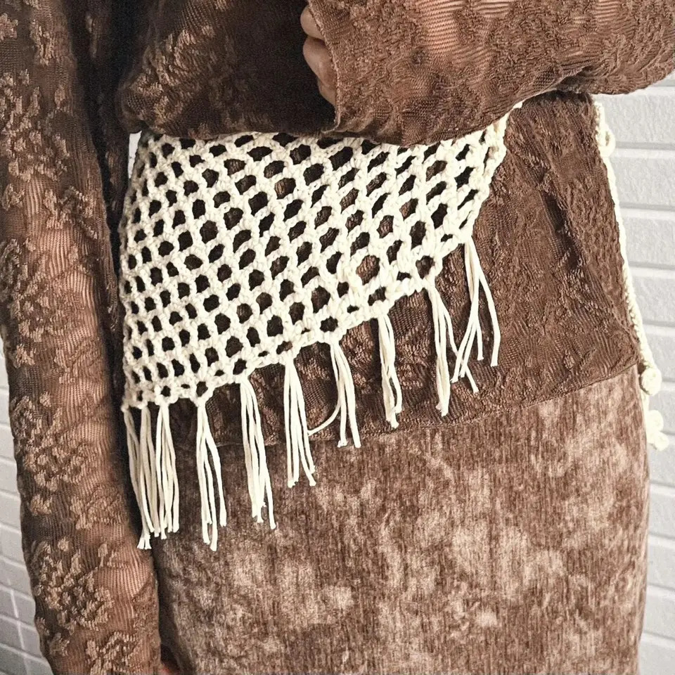 Lady Skirt Korea Ins Weave Triangular Scarf Tie Straps Y2k Fashion Matching Apron Fart Curtain Headscarf Hollowing Out 250811