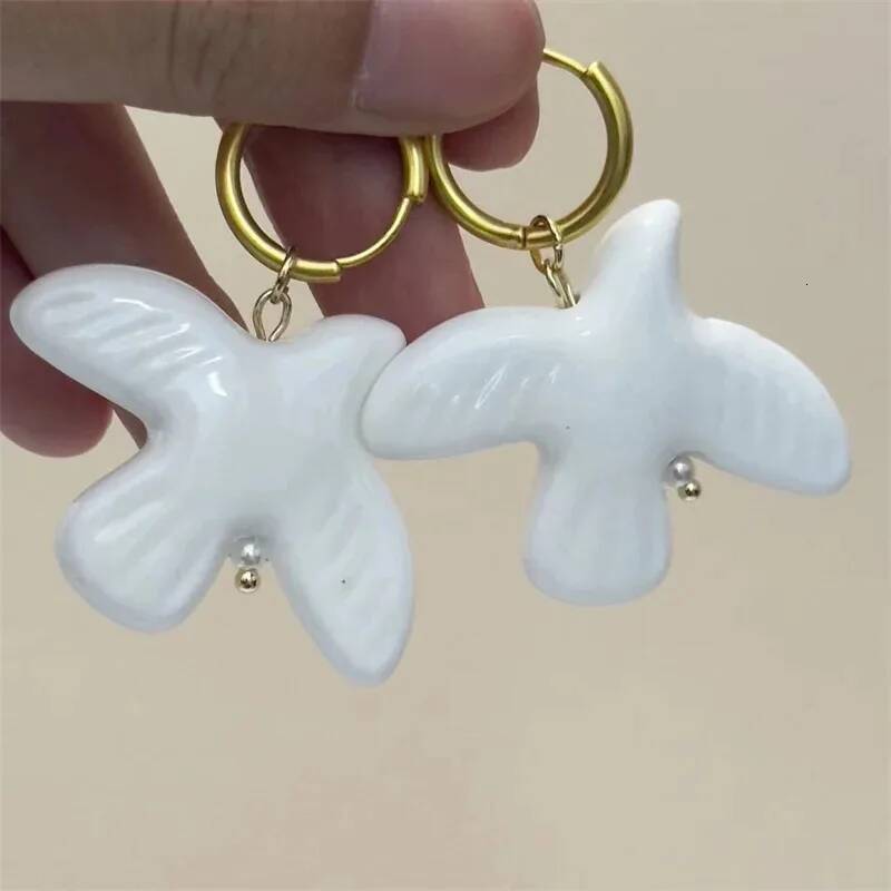 120CM Adjustable Rope Chain Ceramic White Peace Dove For Women Stainless Steel Pearl Beads Long Necklace Party Jewelry Jewelry for Women