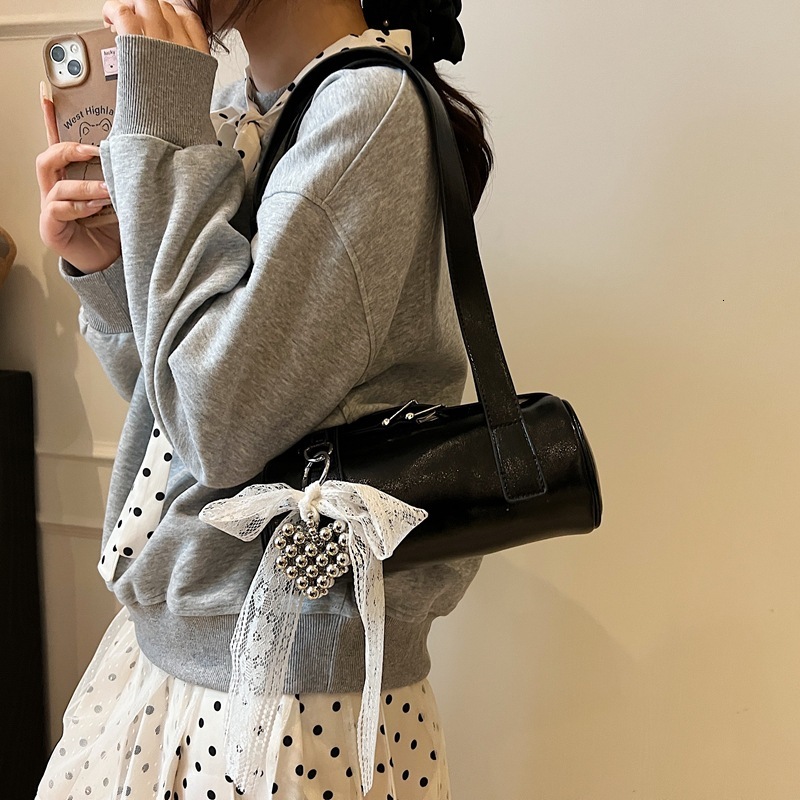 Korean Style Solid Color High-End Simple Trendy Pillow Single Shoulder Crossbody Women's Fashion Small Cylinder Bag ddmymoon