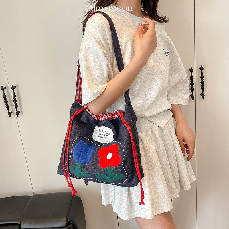 Creative Versatile Nylon Canvas Cute Small Flower Shoulder Bag Large Capacity Girl Handbag ddmymoon