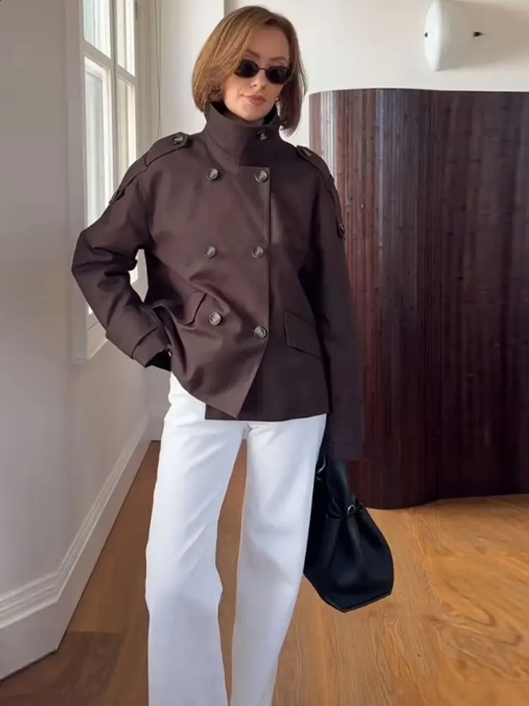 Elegant Stand Collar Short Trench Women Vintage Khaki Double Breasted Pockets Jackets Coat Lady 2025 Chic Street Office Outwear 250811