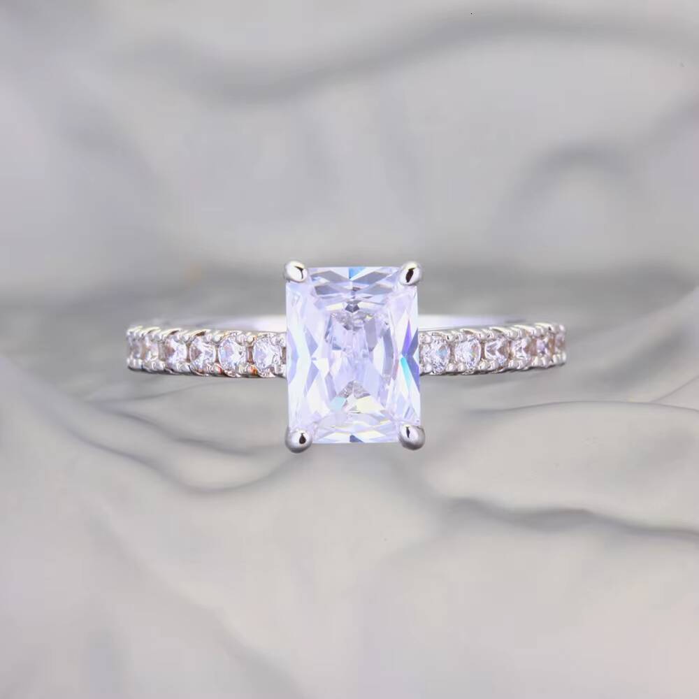 Wholesale Moissanite Ring Silver Rings for Women 925 Sterling Silver Ladies Wedding Ring