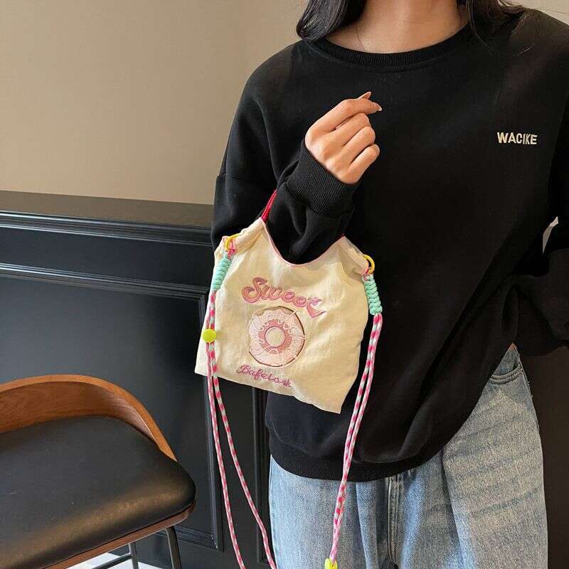 Women's Embroidered Bag, Trendy Nylon Handbag, Casual Shoulder Crossbody Bag