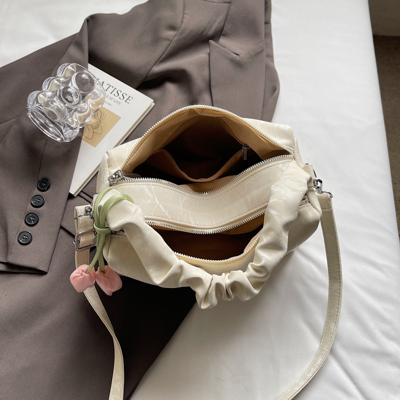 Trendy Crossbody Versatile Women's Fashion Pillow High-end Large Capacity Shoulder Bag ddmymoon