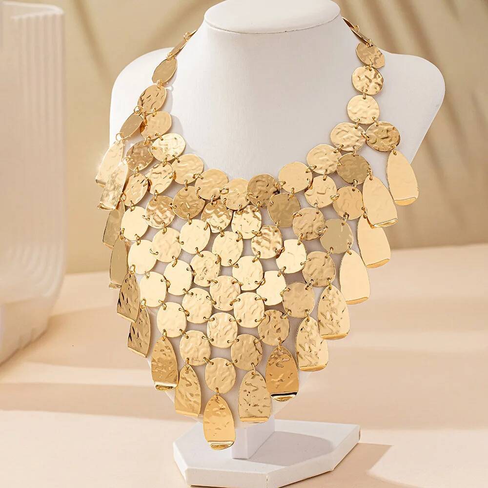 Metallic Sequin Geometric Pendant Necklace Chain Women Girls Gifts Fashion Jewelry Hot Sale Party Gift 2025 New Style Jewelry for Women