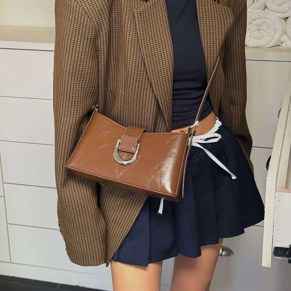 New French Eruo Style Caramel Wine Red Color Flap Messenger Glossy Cow Leather Female Crossbody Bag Small Daily Handbag