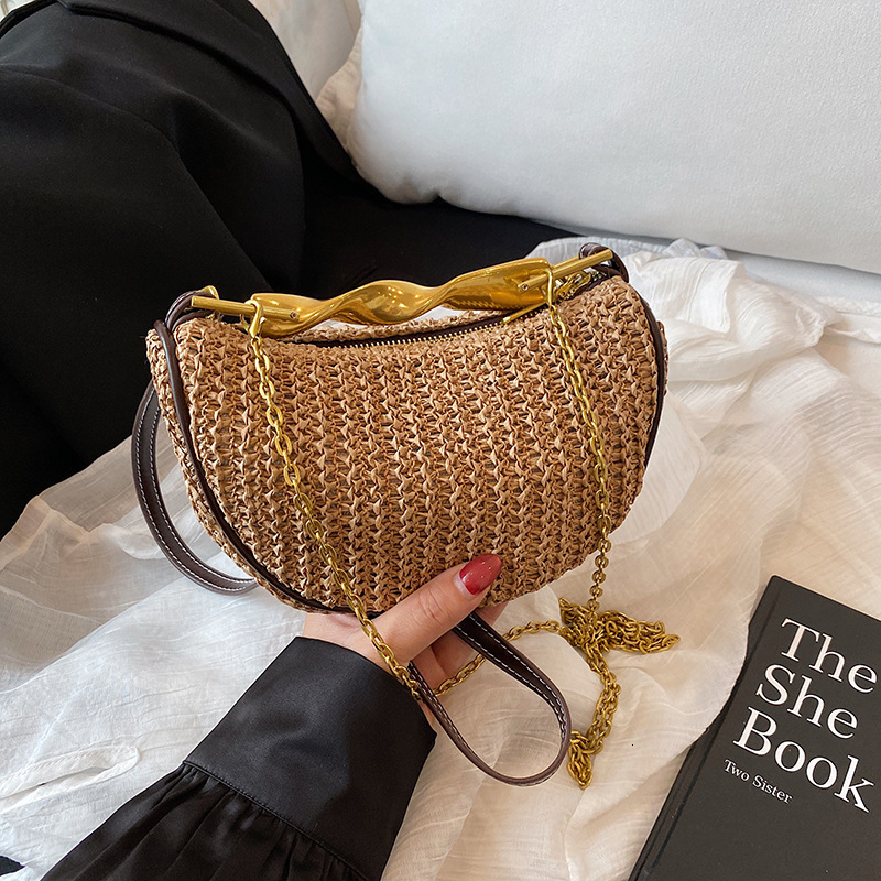 Handheld Woven for Women 2025 New Casual High-end Metal Chain Single Shoulder Crossbody Small Bag ddmymoon