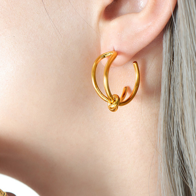 Free Shipping Designer Luxury Jewelry Knot Personalized Titanium Steel Earrings Simple And Non Fading Fashion Accessories