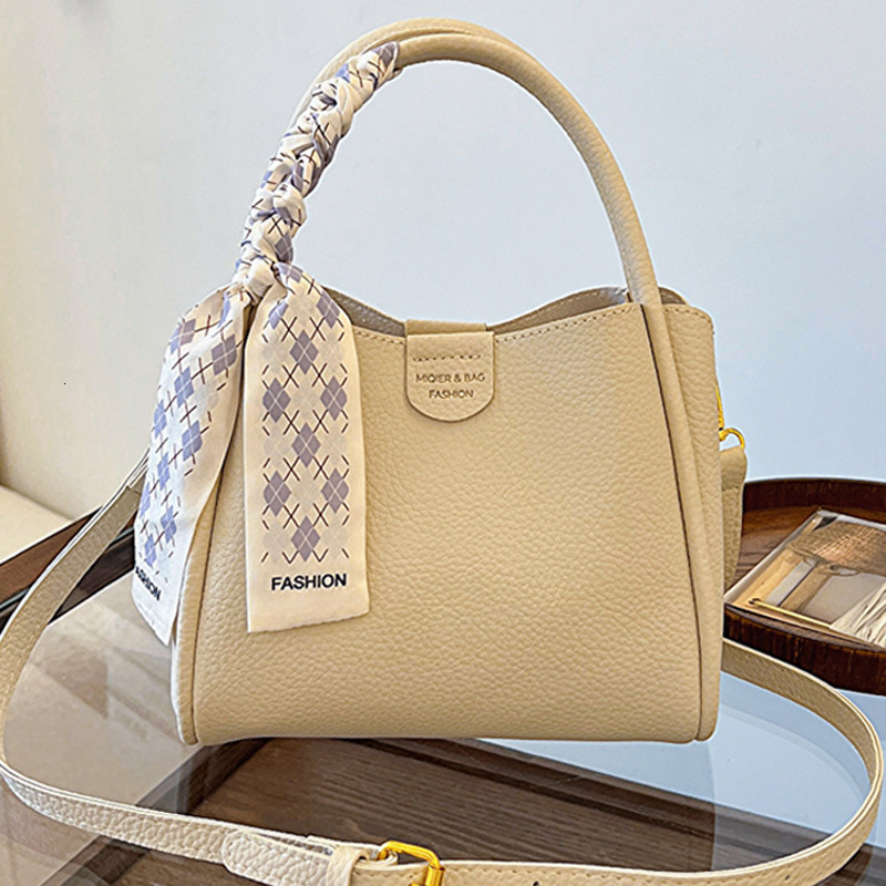 Fashion Soft Leather Bucket for Women New Hot-Selling Large Capacity Handbag Ladies Shoulder Crossbody Bag ddmymoon