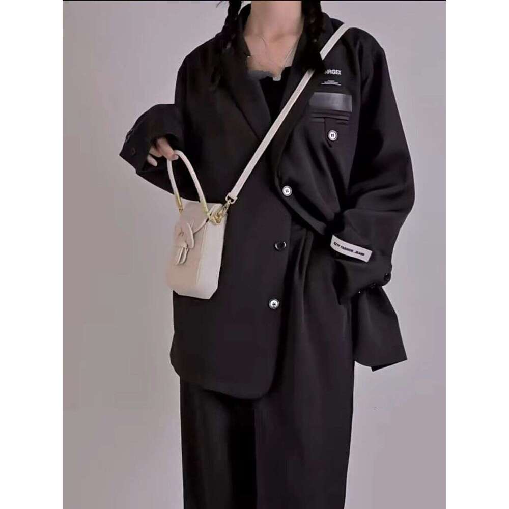 Niche Design Package, Exquisite Hand-Hd Envope, Small Handbag, Mobile Phone, Fashionable Crossbody Bag, 2024 New