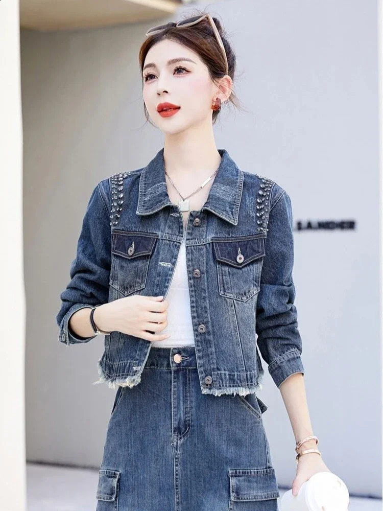 Female Jeans Coats Crop Black Small Diamonds Short with Rhinestones Sequin Studded Womens Denim Jackets Streetwear Original 250804