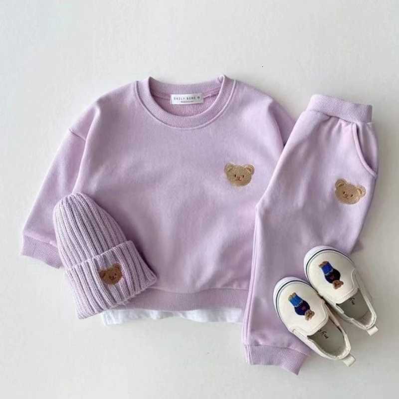 11161 Korean Style Children Toddler Fashionable Bear Round Neck Sweatshirt Sports Pants Casual Outfit Set for Infants Z250811