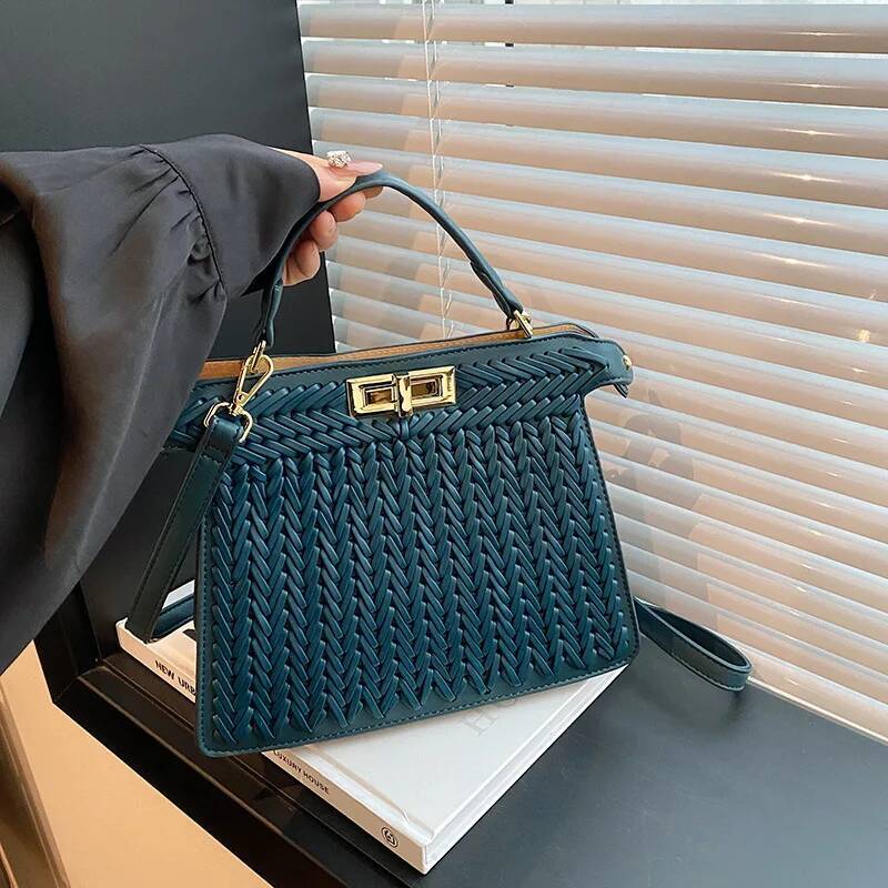 2025 New Free Freight Ladies Designer Elegant KL Bag French Woven Leather Handbag Celebrity Style Shoulder Bag Design Spacious Tiktok Hot Sale