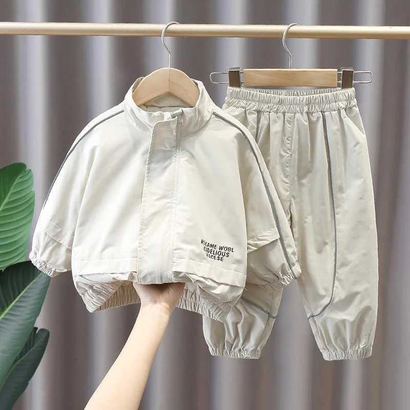 Boys Casual Sets Kids Clothing Spring and Autumn Childrens Sportswear Suits New Zipper Jacket+Pants 2Pcs Teen Loose Outfits Z250811