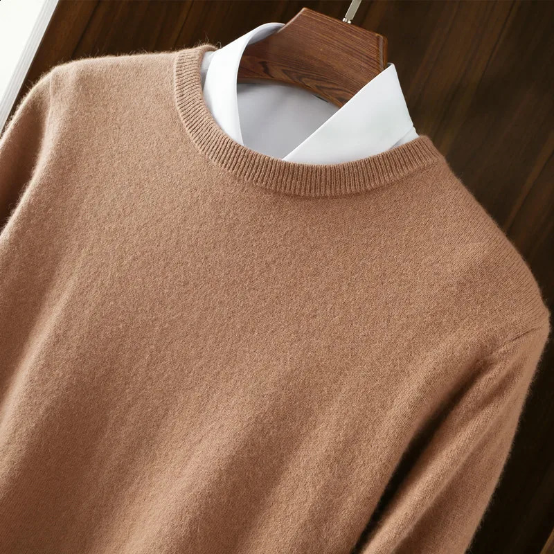 Autumn/Winter Mens Cashmere Cold Resistant Clothing Round Neck White Sweater Pullover Warm korean Sweaters Pullover Tops 250806