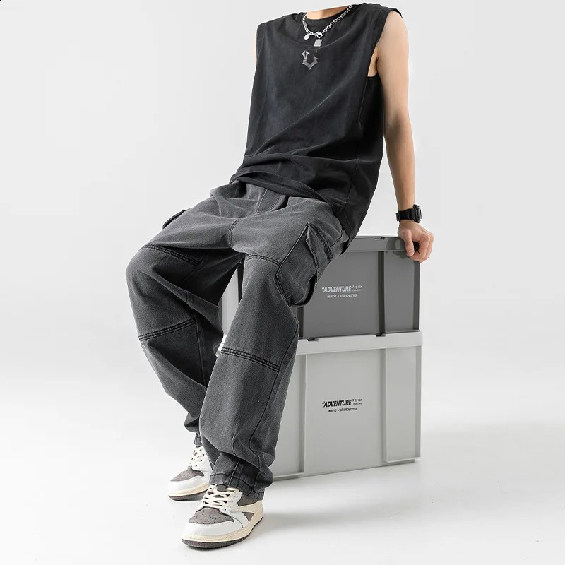 2025 Spring And Autumn Vintage Wide Leg Big Pocket Overalls Men Y2K Neutral Loose Straight Casual High Street Hip Hop Jeans 250729