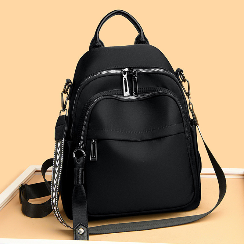 High-end Oxford Cloth for Women 2025 New Lightweight Casual Travel Bag Commuting Large Capacity Ladies Backpack ddmymoon