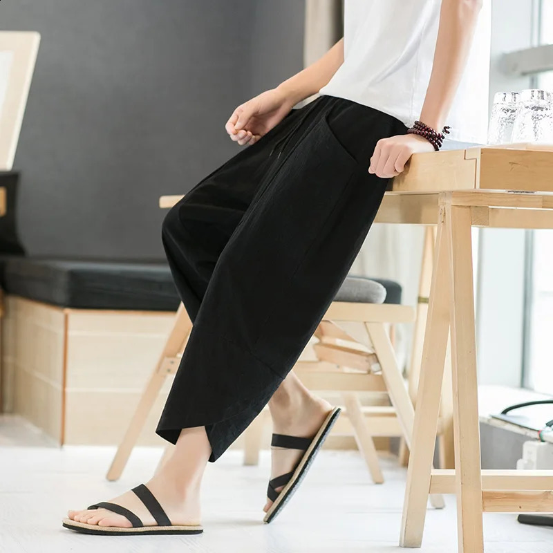 FGKKS 2024 Outdoor Casual Pants For Men Solid Color SlimFit Large Pocket NinePoint High Quality 250729