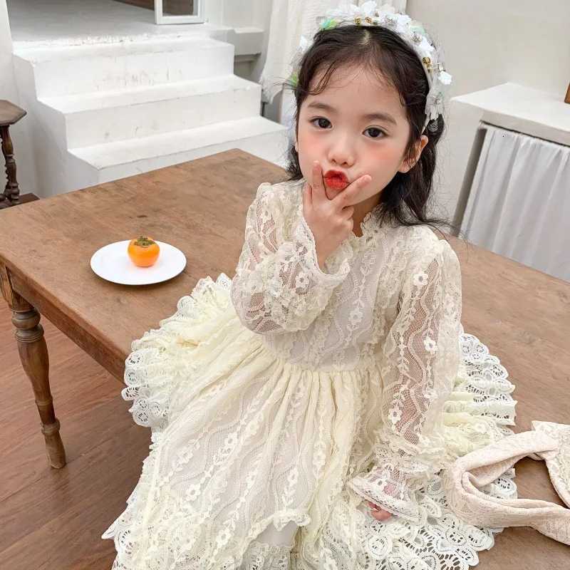 Korean Autumn Children Girl Princess Dress Lace Long Sleeve Kid Baby Girls Dress Hollow Sleeve Round Collar Toddler Girls Dress W250811