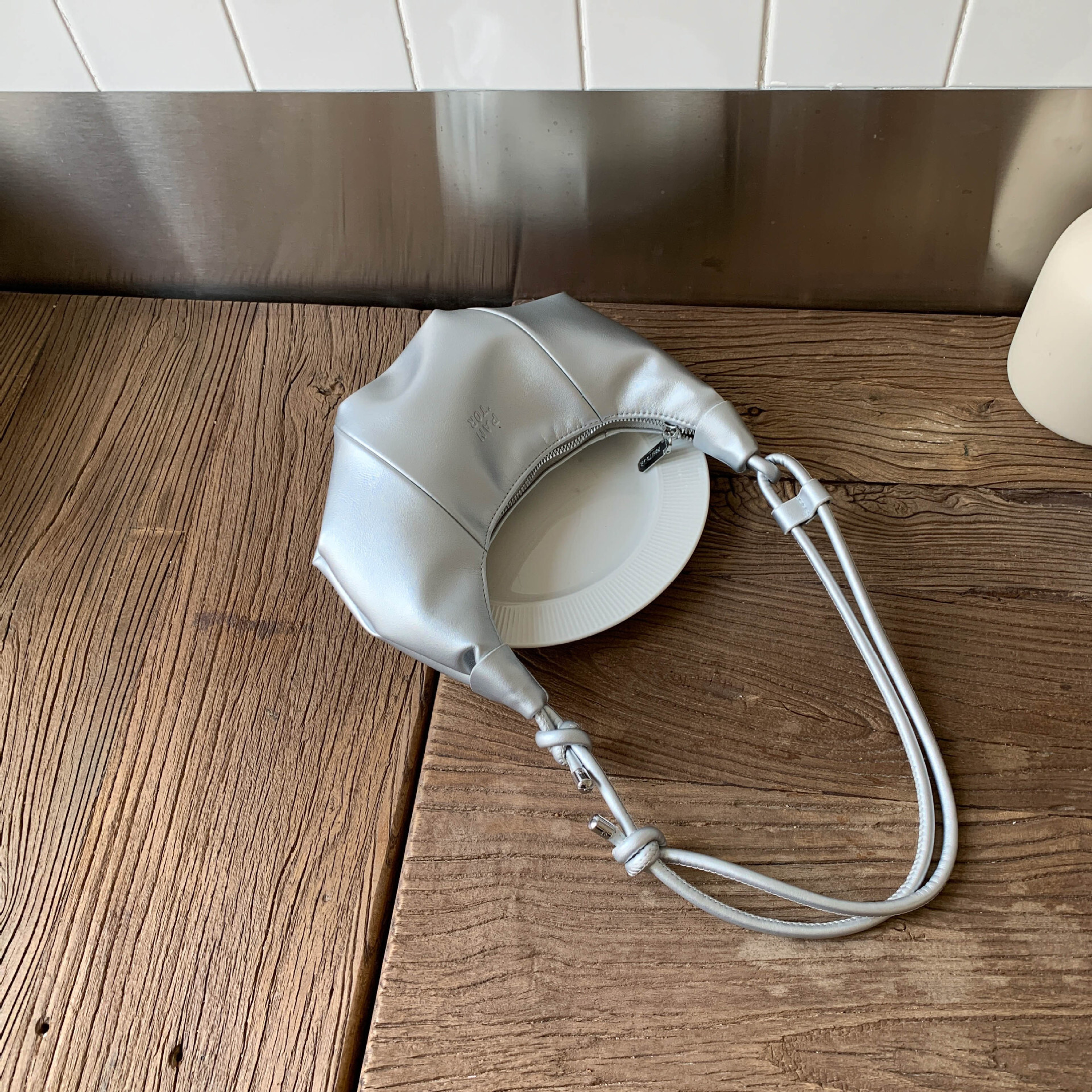 Casual Commuting Dumpling for Women 2025 New Trendy Fashion Versatile Shoulder with Wrinkled Loose Feel Crossbody Bag ddmymoon