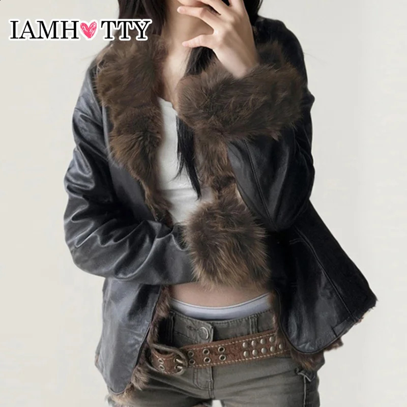 IAMTY Faux Fur Patchwork Pu Leather Jacket Luxurious Furry Collar Warm Down Coats Winter Chic V-neck Cardigan Thick Outerwear 250811
