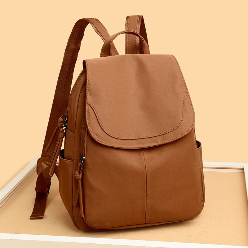2025 New Casual Travel Large Capacity Backpack Commuting Student School Bag ddmymoon