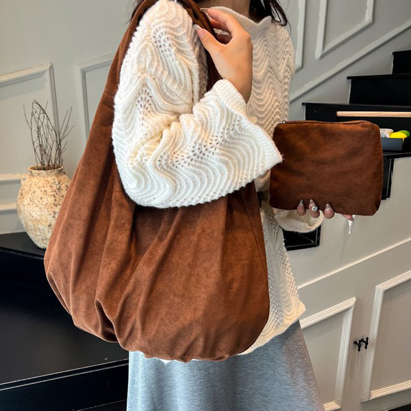 New Large Capacity Commuting Shoulder Suede Women's Lazy Style Casual Underarm Tote Bag ddmymoon