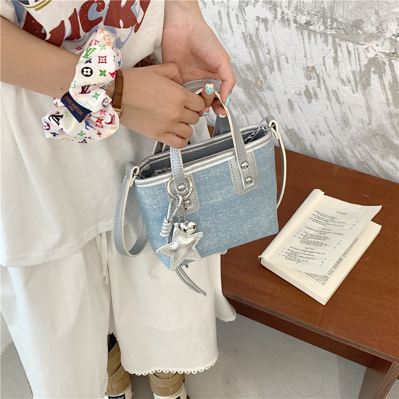 Korean Fashion Tote 2025 Summer New Handbag Starry Sky Single Shoulder Stylish Rhinestone Crossbody Bag for Women ddmymoon