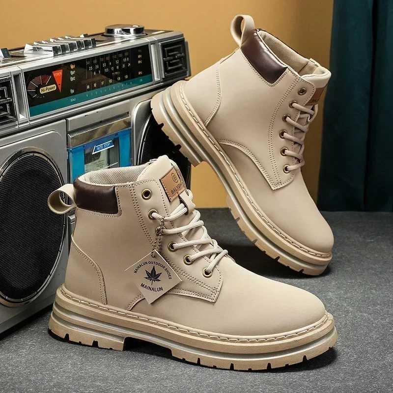 Autumn Large Size 48 Mens Shoes High-top British Style Mens Motorcycle Boots Trendy All-match Non-slip Wear-resistant Men Boots W250811