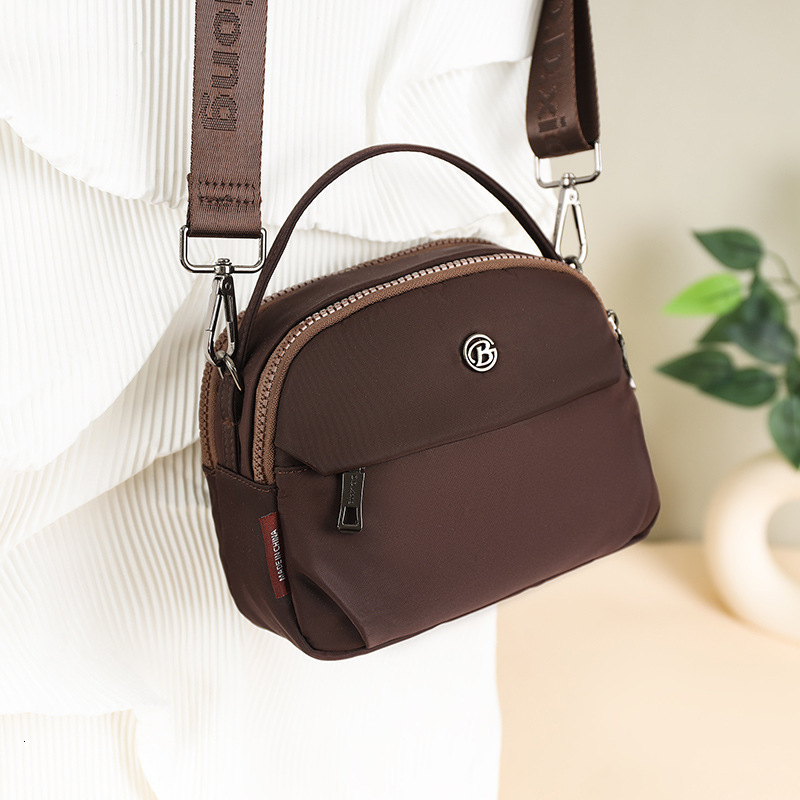 Fashion Lightweight Oxford Cloth for Women New Versatile Casual Phone Multi-Compartment Single Shoulder Crossbody Bag ddmymoon