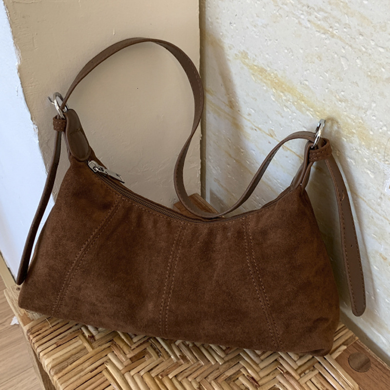 Suede for Women 2025 New Simple Fashion Underarm Single Shoulder Commuter Crossbody Bag ddmymoon