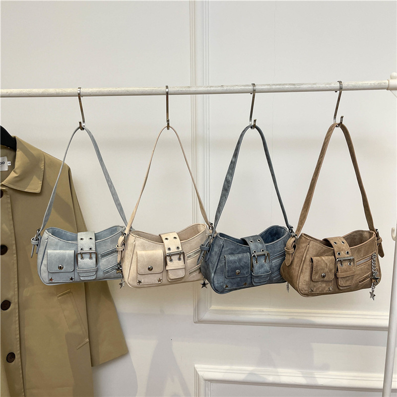 2025 Autumn New Spicy Women s Armpit Bag bag New Star Studded Handbag Cool Motorcycle Style Women s Shoulder Bag Retro Vintage Vintage women s Autumn 