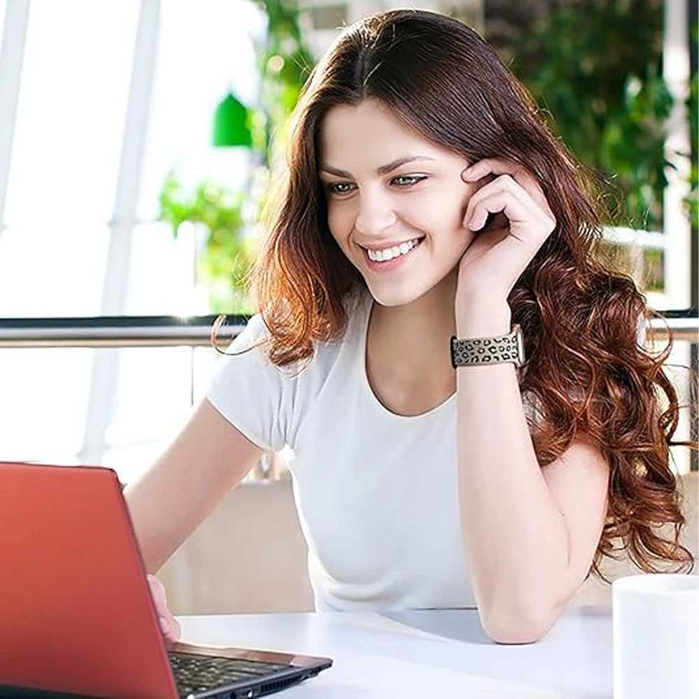 45mm 44mm 46mm 42mm 41mm 40mm 49mm Silicone Strap for Apple Watch Band Engraved Bracelet Series 8 9 10 7 SE 6 5 4 Ultra 2 W250811