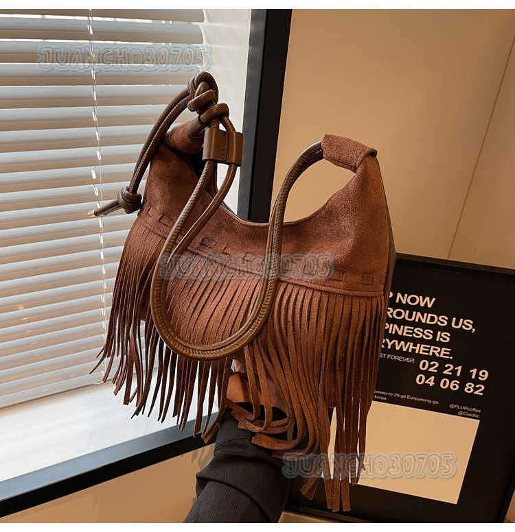 2025 New Tassel Womens Bag Leather Velvet Tassel Womens Shoulder Bag Fashionable Texture Single Shoulder Crossbody Simple Bag H250809