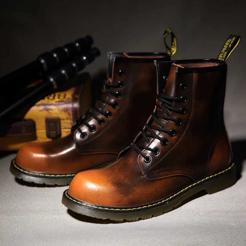 Winter Mens Leather High Top Large Size Casual Boots Couple Anti-Slip and Wear-Resistant Gradient Color Outdoor Tooling Shoes W250811