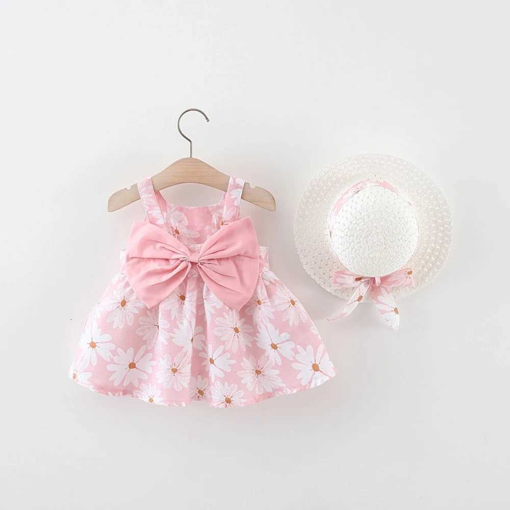 Summer New Girl Fashion Dress Small Chrysanthemum Hanging Strap Big Bow Princess Dress Party Dress 0-3 Years Old W250811