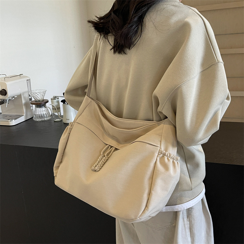 New Fashion Versatile Large Capacity Commuter Tote Korean Style Casual Student Cloth Women's Bag