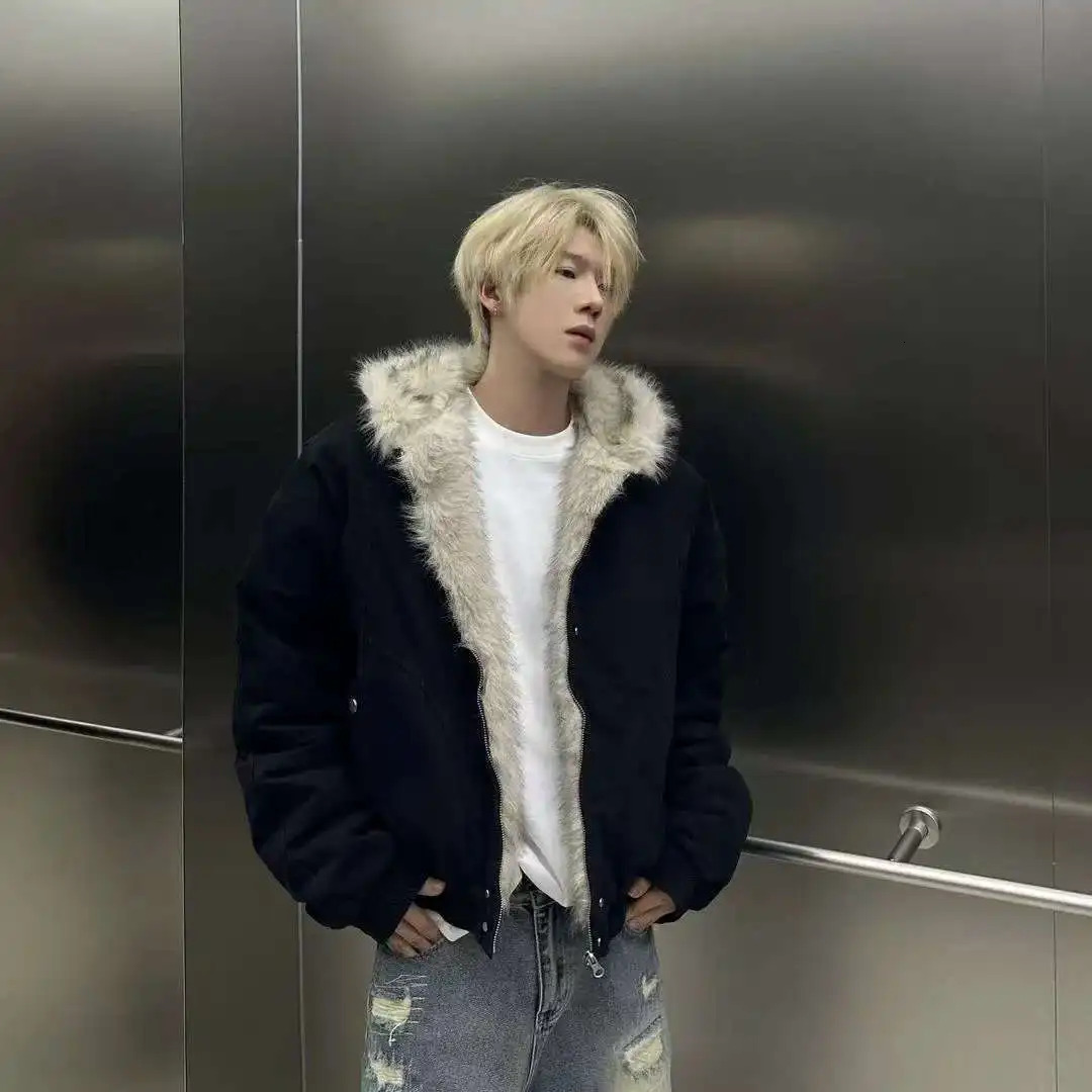 American Retro Winter Thick Woolen Collar Hooded Cotton Jacket Plush Top Men Street Hip Hop Gothic Harajuku Oversize Coat 250809