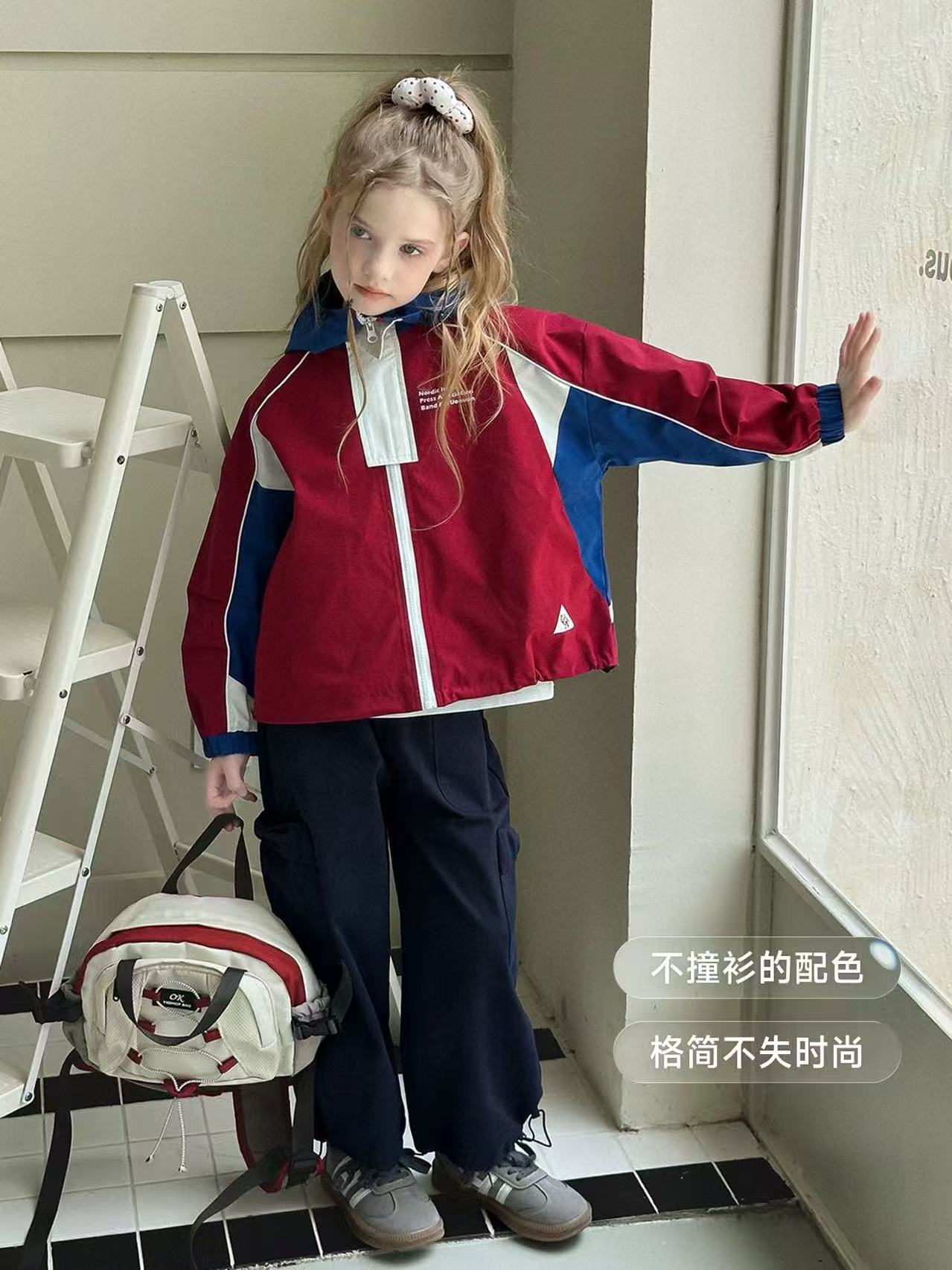 Girls' jacket color blocked jacket hooded jacket outdoor sports style jacket with short silhouette as the core design highlight