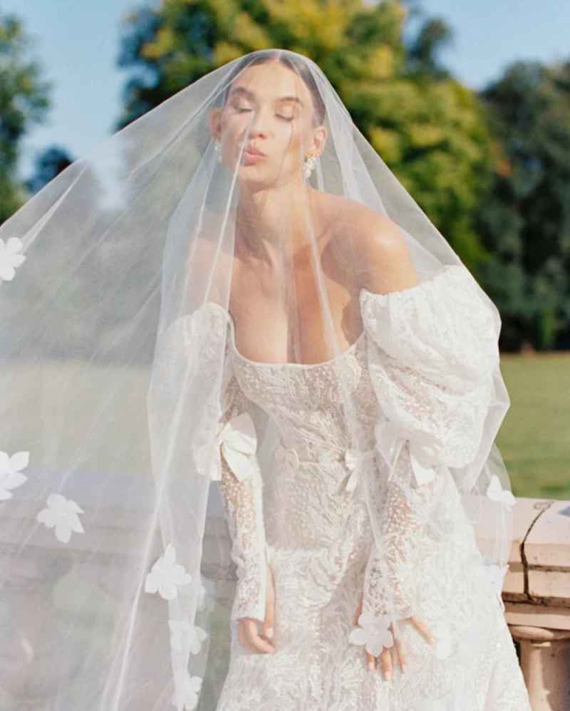 Illusion Flowers Wedding Veil Lace One Layer Cathedral Bride Veils Applique Edge Bridal Accessories Customized