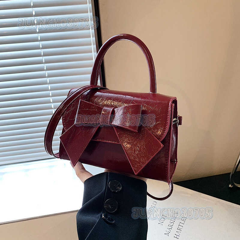 2024 Summer New Casual Personality Fashion Style Bowknot Single Shoulder Bag Handheld Small Square Bag Simple Crossbody Bag H250809