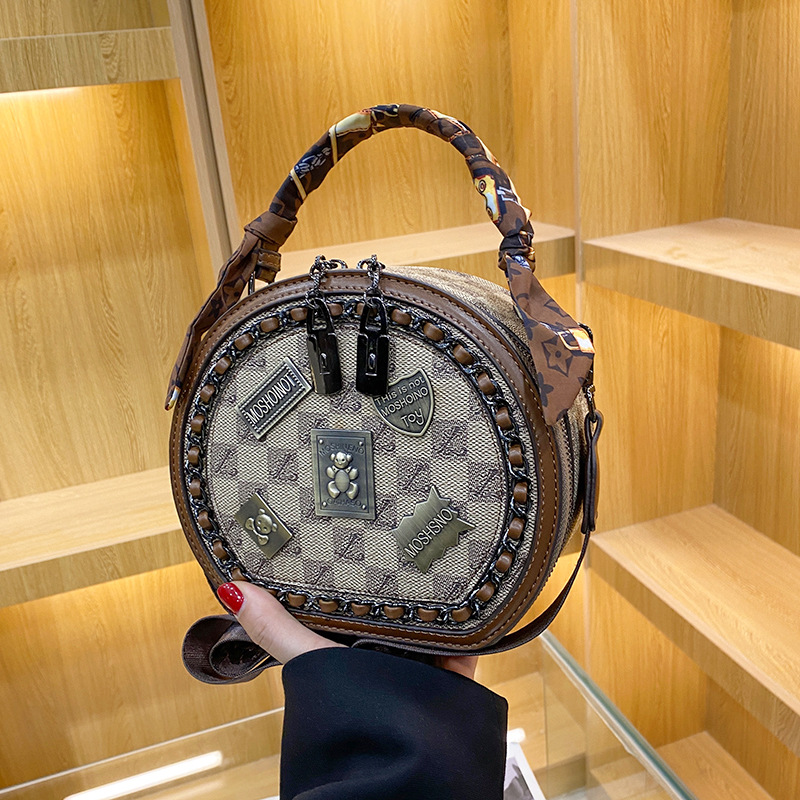 free shipping designer bags Luxury Bags Fashionable metal patch Bear metal brand small round bag with exquisite patterns