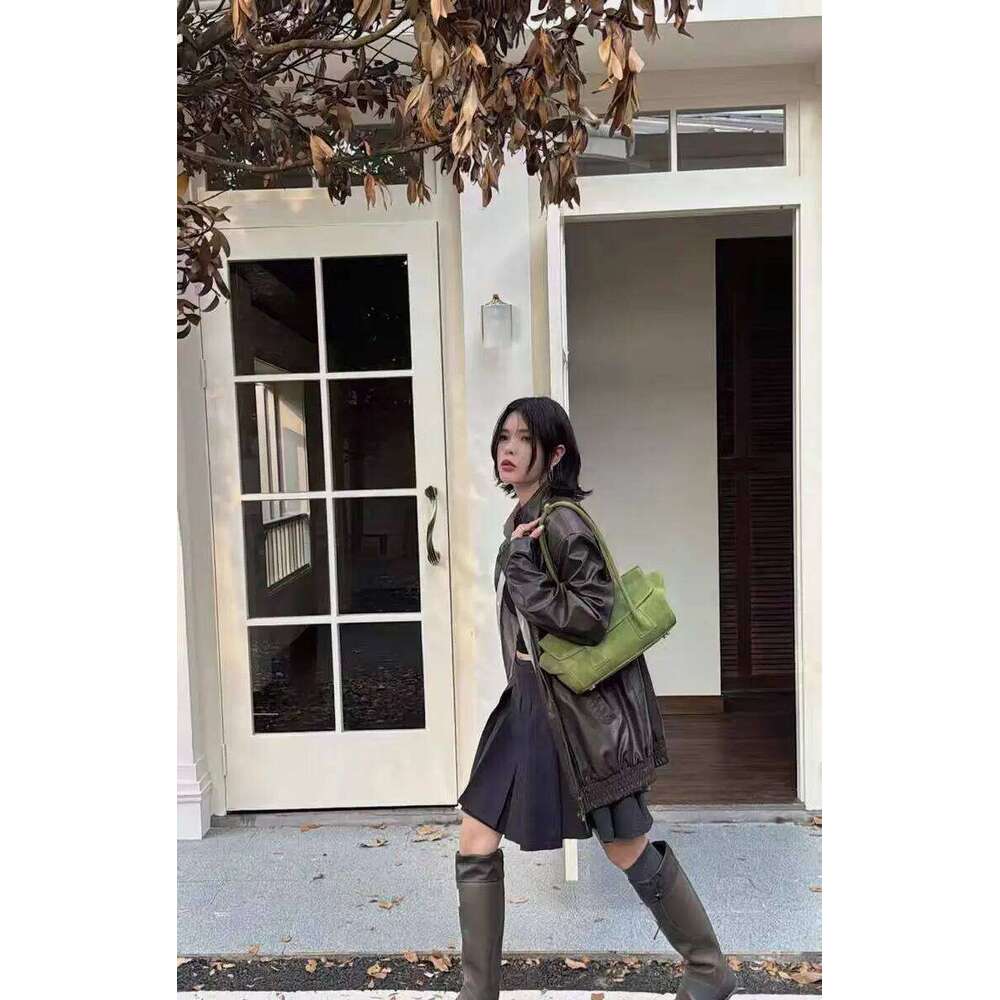 2026 Stylish Ru Hot Sale Red Yellow Color Long-handle Trapeze Tote Thick First-class Nubuck Leather Women Underarm Shoulder Bag