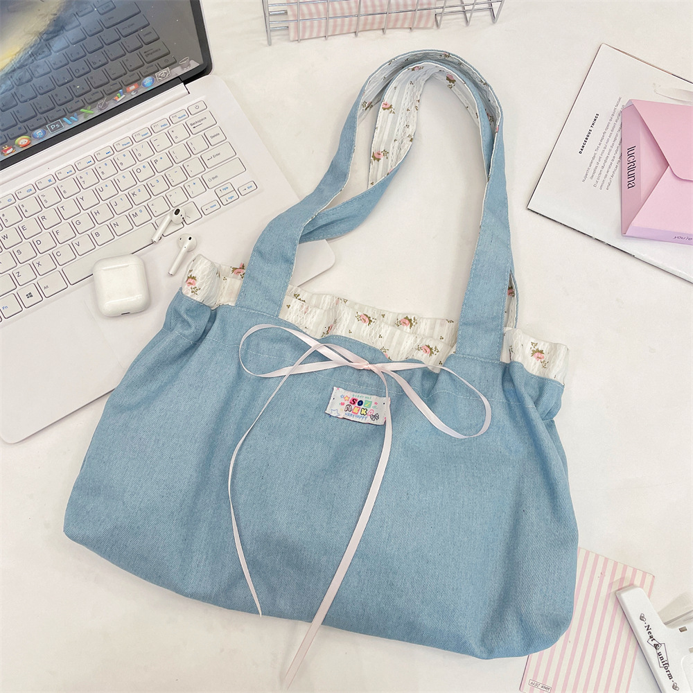 2025 Autumn New Double-sided Design Women's Shoulder Bag New Niche Design Butterfly Knot Travel Bag Student Shoulder Bag Autumn New Designer Bag 