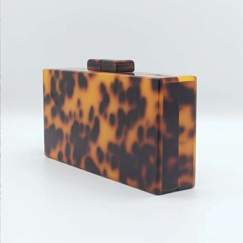 2022 Summer Evening Amber Color Trendy Acrylic Shoulder Chain Bag for Women