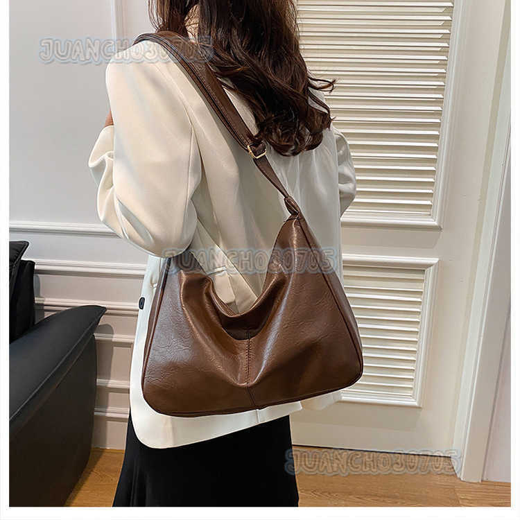 Fashion Commuter Bag for Women 2025 New Crossbody Bag Large Capacity Underarm Tote Bag H250809