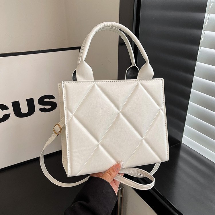 2025 Autumn New Women s Shoulder Bag Quilted Embroidered Women s Small Square Bag bag Autumn New Large Capacity Women s Crossbody Bag Autumn New Desig