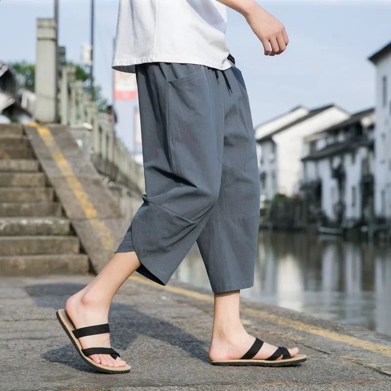 FGKKS 2024 Outdoor Casual Pants For Men Solid Color SlimFit Large Pocket NinePoint High Quality 250729